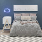 Liv Mini Crib White Mattenatural